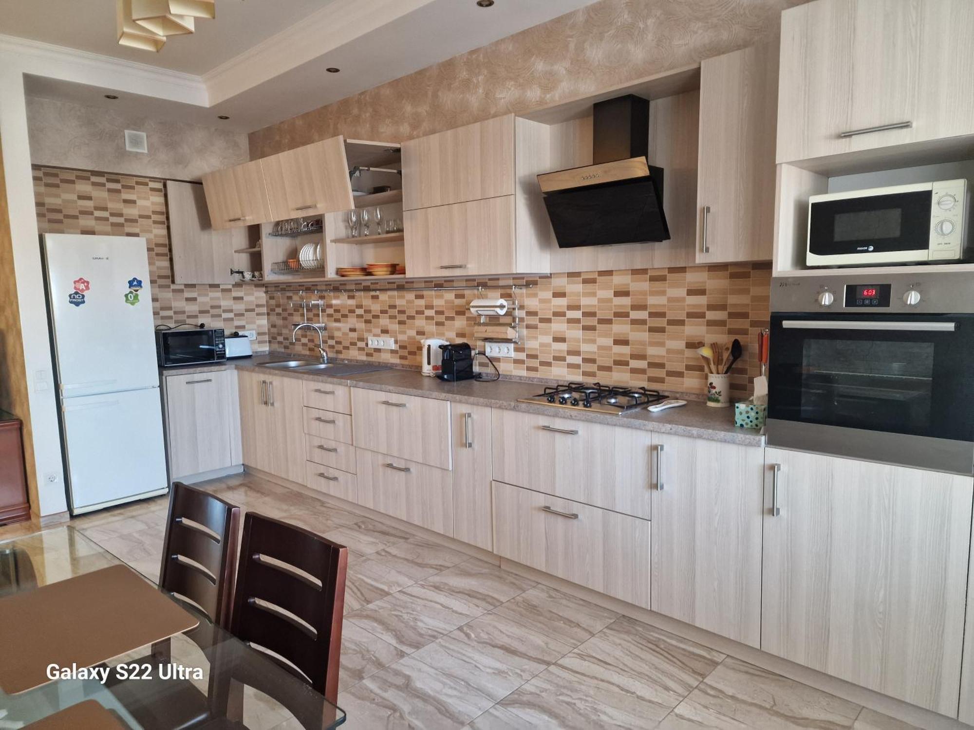 Красивая Квартира На Берегу Озера. Chisinau Ruang foto
